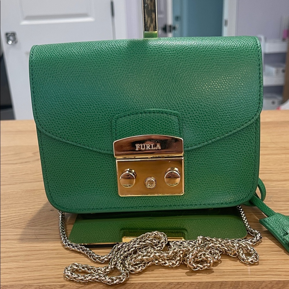 Furla Emerald Green Leather Chain Crossbody NWOT